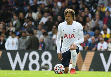 Phân tích chiến thuật Tottenham Hotspur mùa 2024/2025